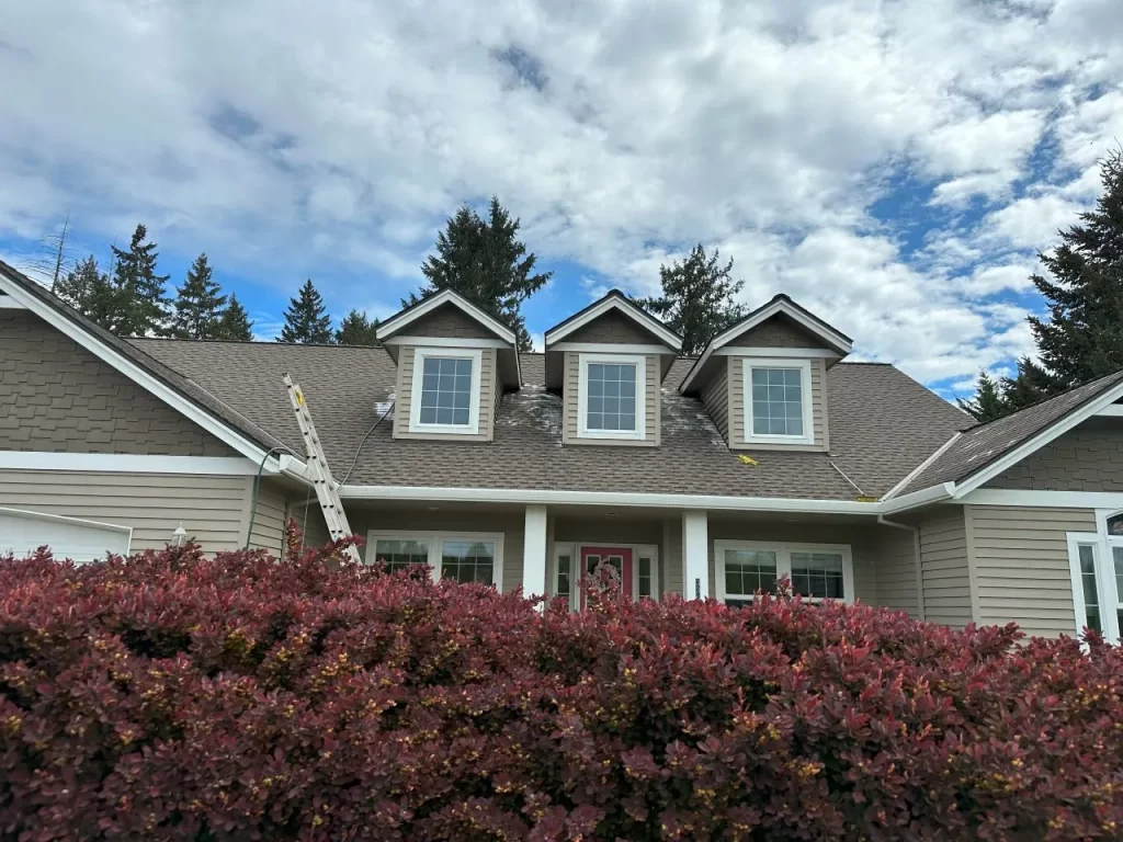 A residential home after window cleaning in st helens oregon